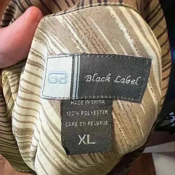 GB Black Label Men's Sz XL Tan Hawaiian Shirt 100% Polyester PTP 24" - Picture 3 of 3